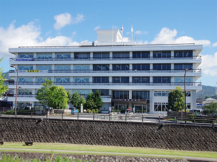 秦野市役所本庁